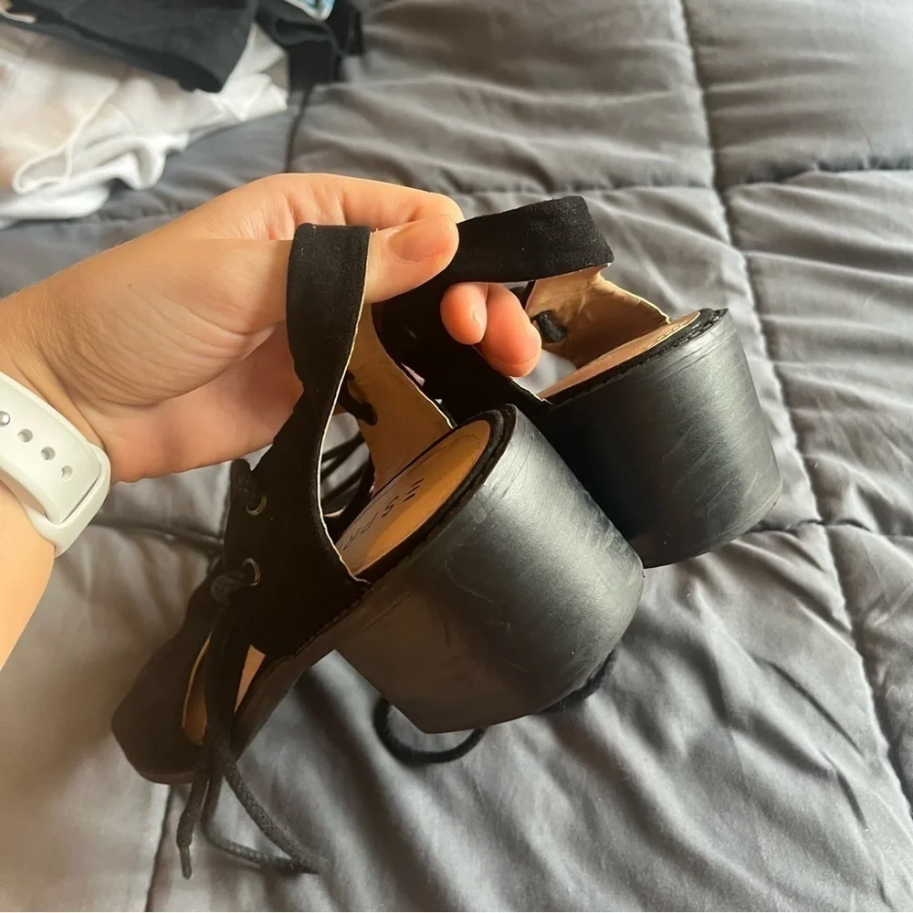Esprit Black Lace-Up Ankle Tie Block Heel Sandals Women’s Size 9.5